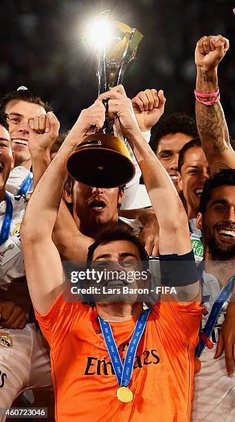 Iker Casillas of Real Madrid lifts the trophy after winning the FIFA Club World Cup Final between Real Madrid and San Lorenzo at Marrakech Stadium on...