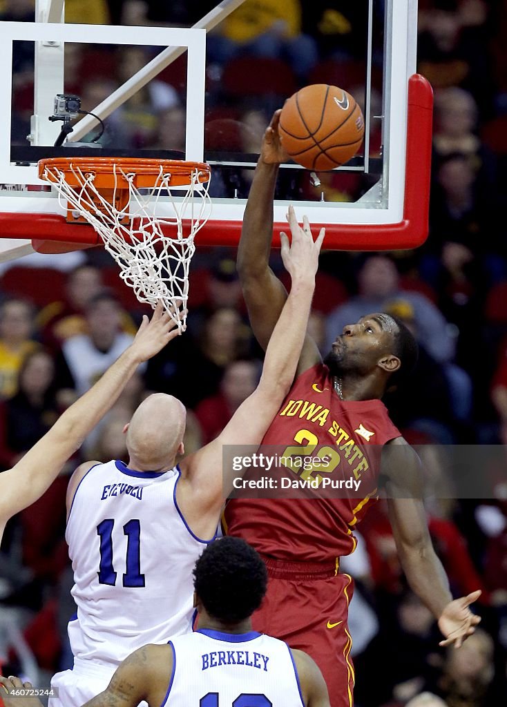 Iowa State v Drake