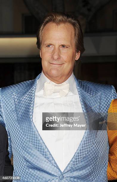 Actor Jeff Daniels arrives at the Los Angeles premiere of 'Dumb And Dumber To' at Regency Village Theatre on November 3, 2014 in Westwood, California.
