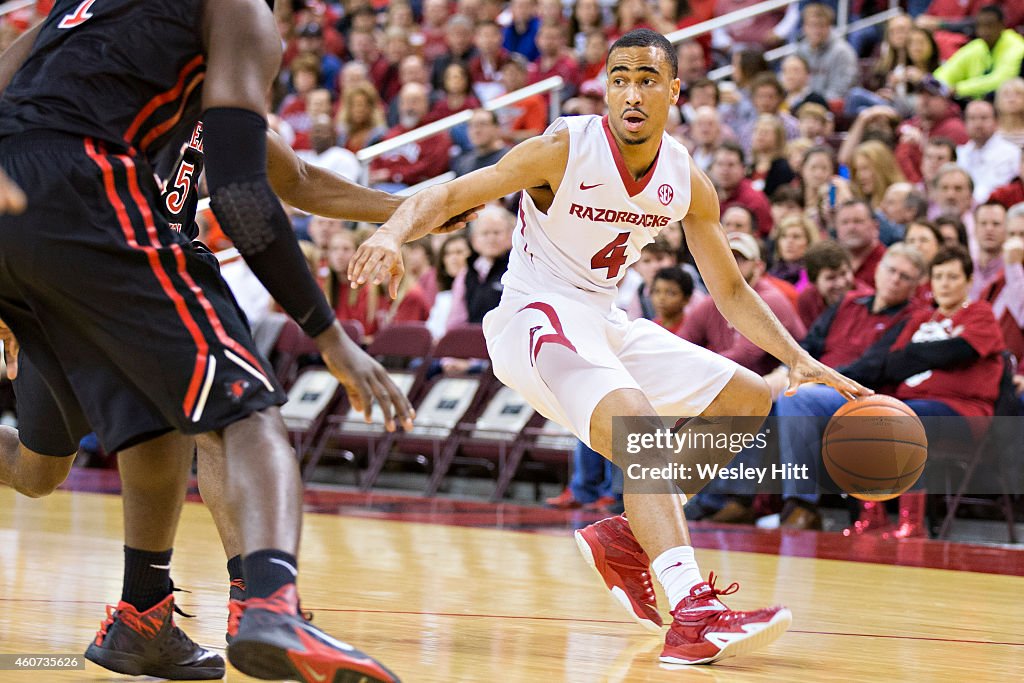 Southeast Missouri State Redhawks v Arkansas Razorbacks