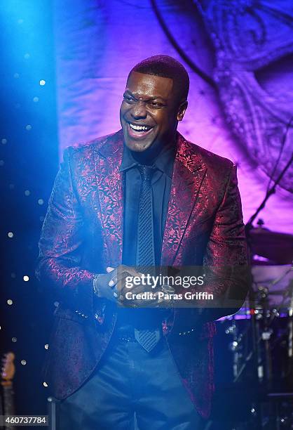 Actor Chris Tucker onstage at 31st Annual UNCF Mayor's Masked Ball at Marriott Marquis Hotel on December 20, 2014 in Atlanta, Georgia.