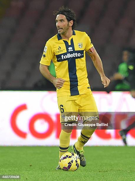 Alessandro Lucarelli of Parma in action during the Serie A match betweeen SSC Napoli and FC Parma at Stadio San Paolo on December 18, 2014 in Naples,...