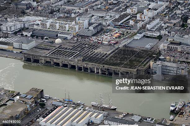 An aerial picture taken on December 20, 2014 shows the WWII former submarine base of Saint-Nazaire, western France. AFP PHOTO / JEAN-SEBASTIEN EVRARD