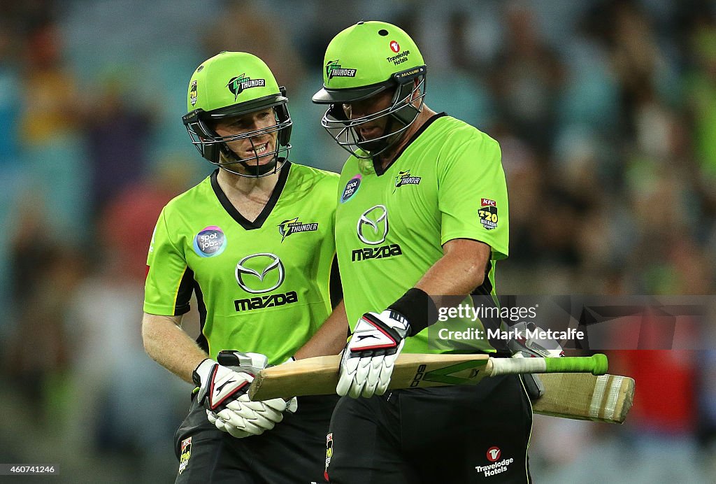 Big Bash League - Sydney v Brisbane