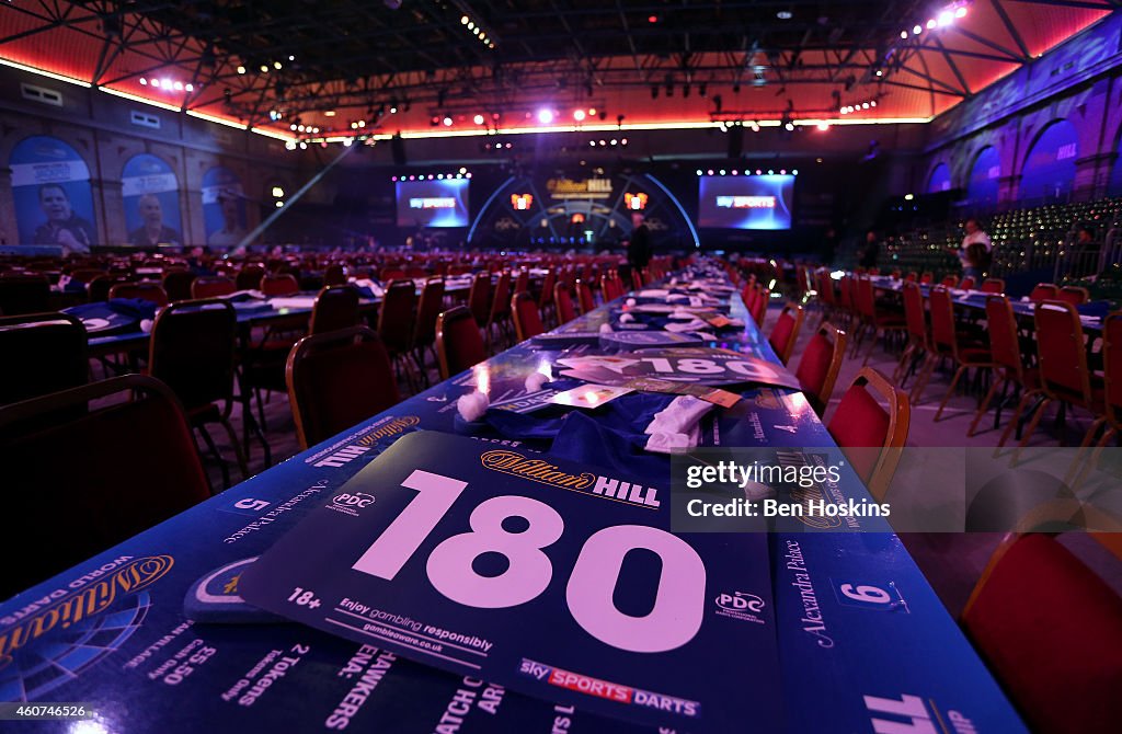 2015 William Hill PDC World Darts Championships - Day Four