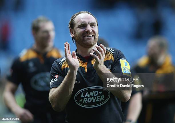 Man of the Match Andy Goode of Wasps acknowledges the crowd after their victory during the Aviva Premiership match between Wasps and London Irish at...