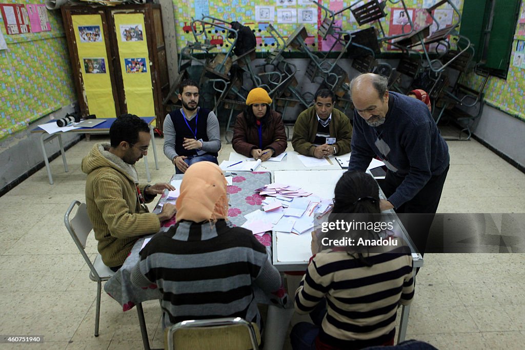 Vote counting after second round of Tunisia's presidential election