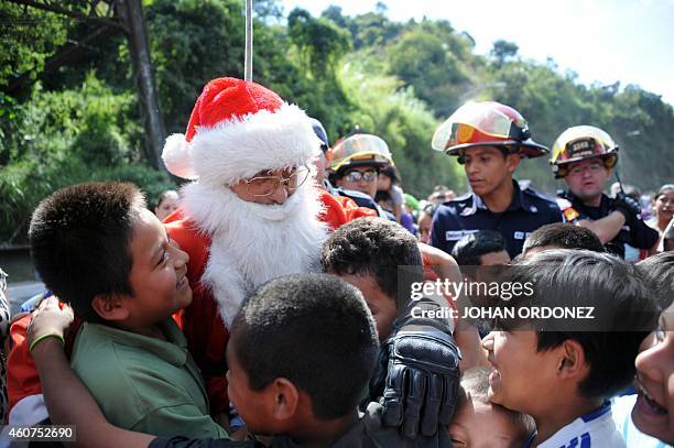Hector Chacon Photos and Premium High Res Pictures - Getty Images