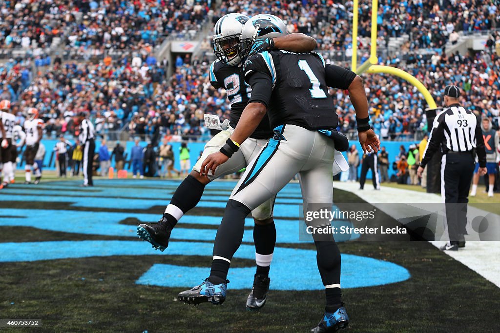 Cleveland Browns v Carolina Panthers