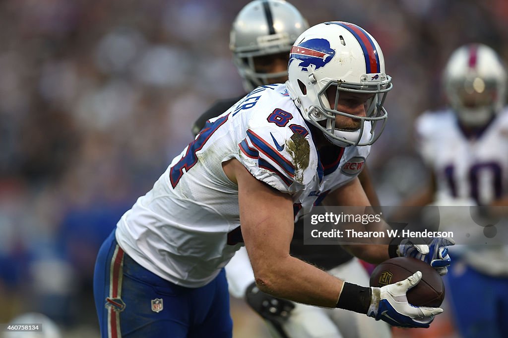 Buffalo Bills v Oakland Raiders