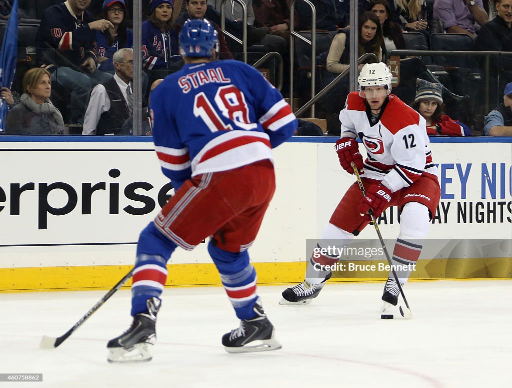 Carolina Hurricanes v New York Rangers