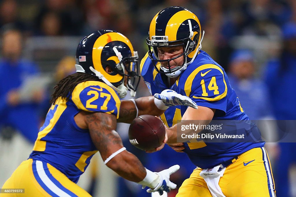 New York Giants v St. Louis Rams