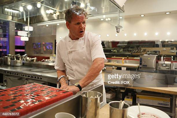 2,152 Gordon Ramsay Kitchen Photos and Premium High Res Pictures - Getty  Images