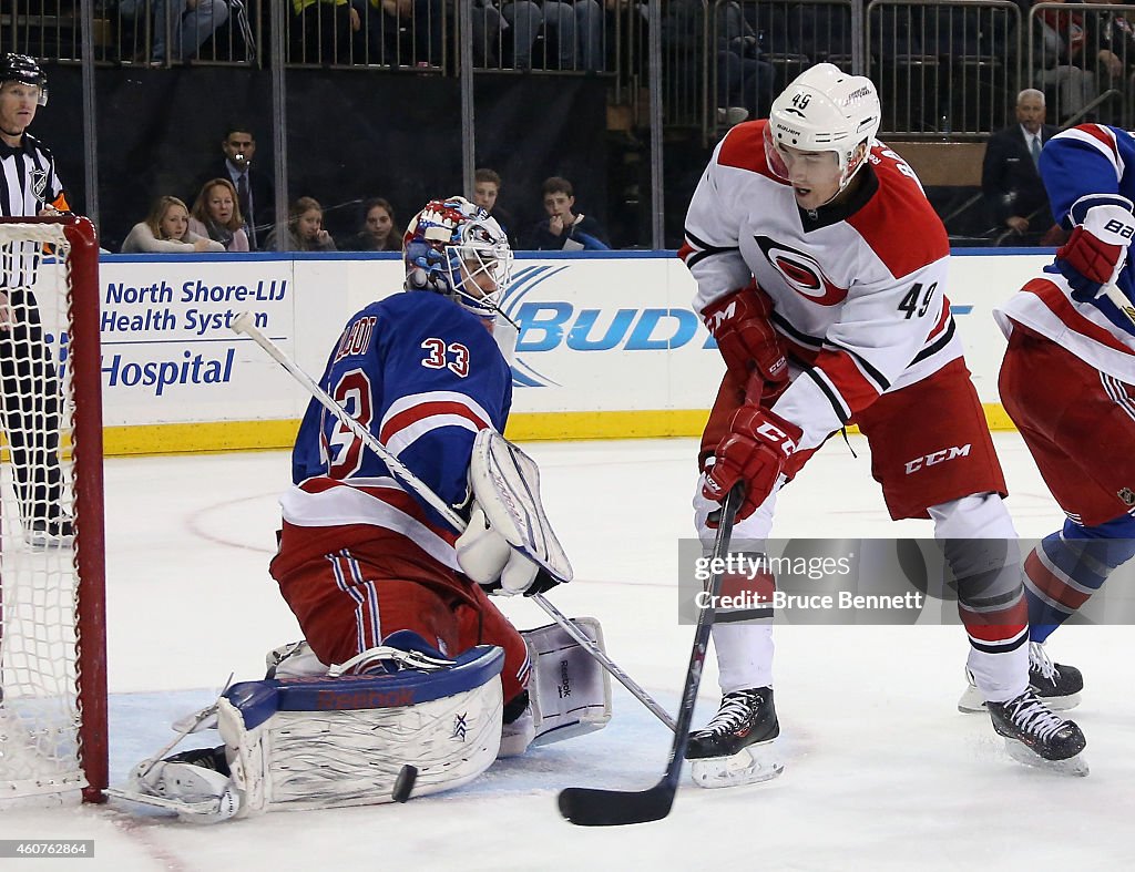 Carolina Hurricanes v New York Rangers