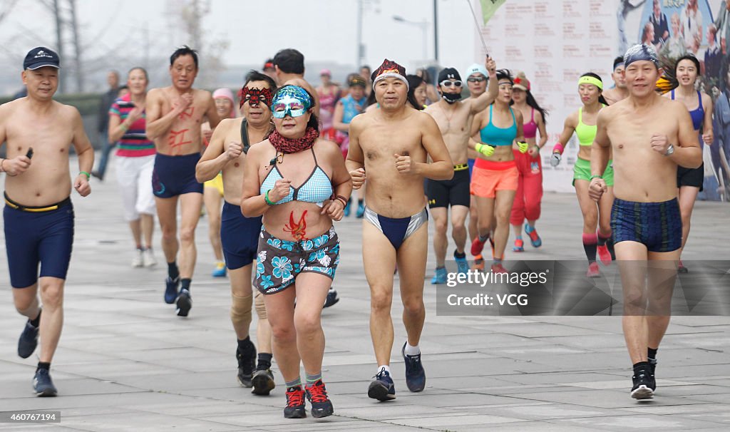 "The Pig Run" Gets Held In Chongqing