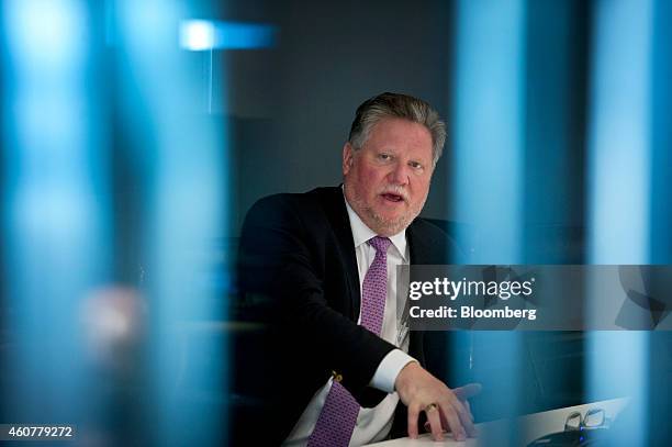 Steve Letwin Calgary 17 Ceo Of Iamgold Stock Photos, High-Res Pictures, and Images - Getty ...