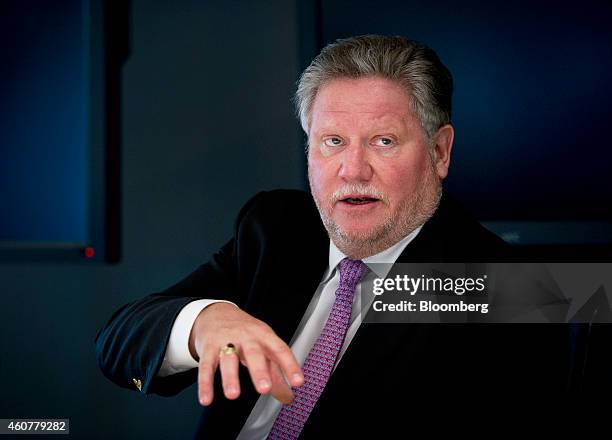 Steve Letwin 17 Ceo Of Iamgold Stock Photos, High-Res Pictures, and Images - Getty ...