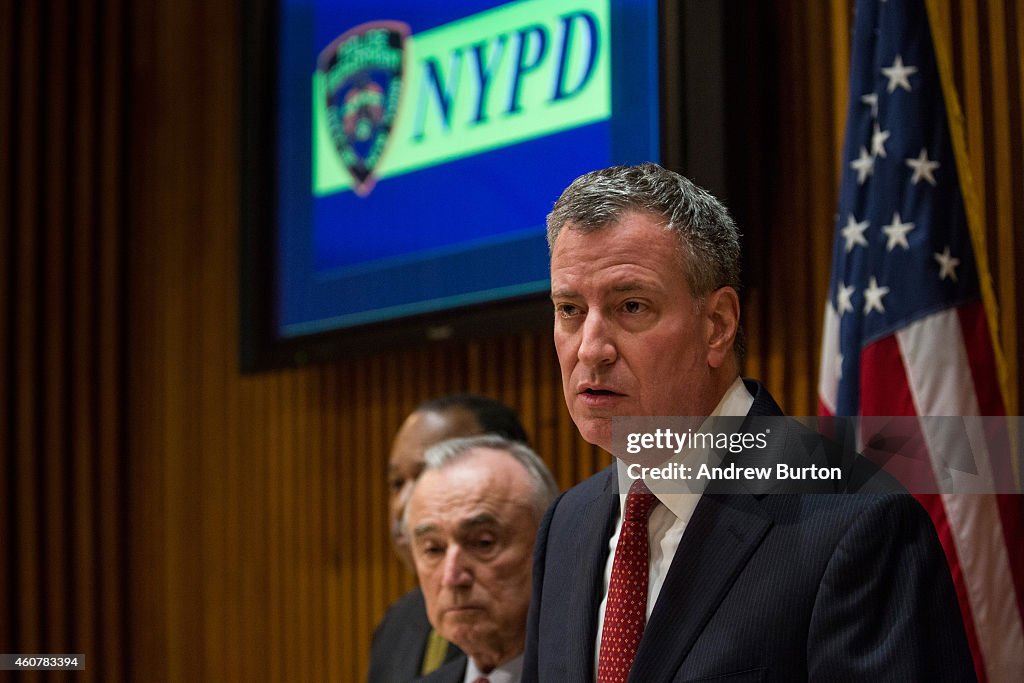 Mayor De Blasio And NYPD Commissioner Bratton Speak To Press On Police Shootings
