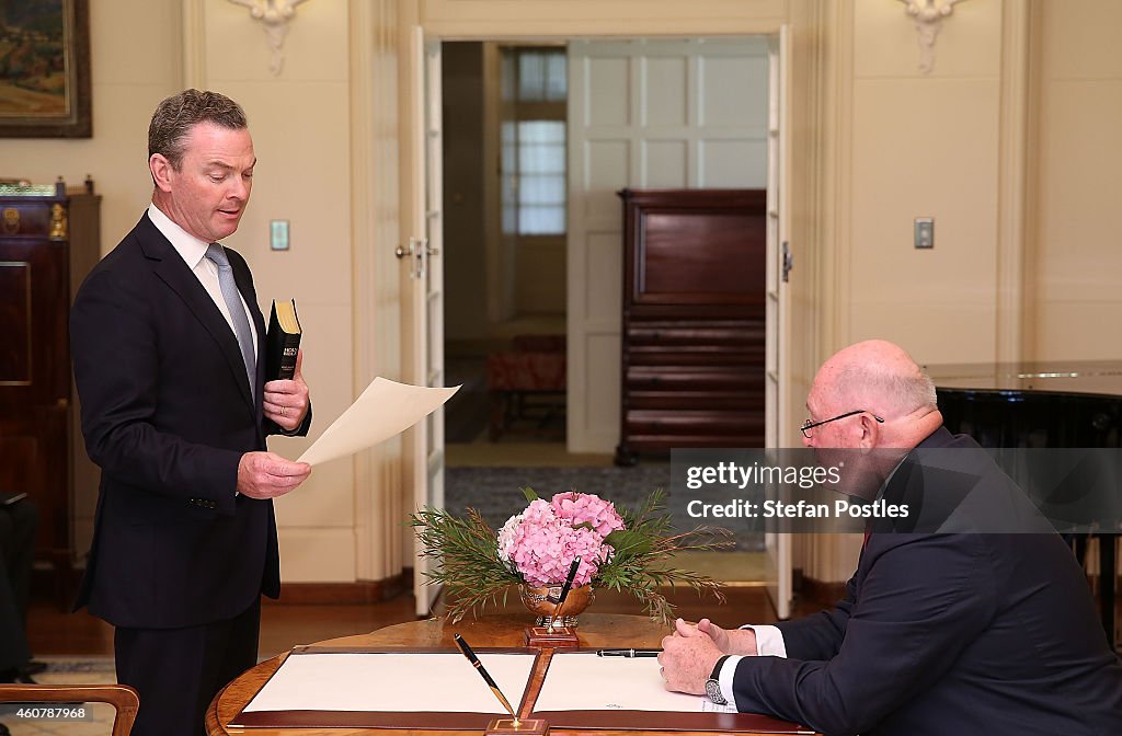 Governor-General Swears-In New Ministry