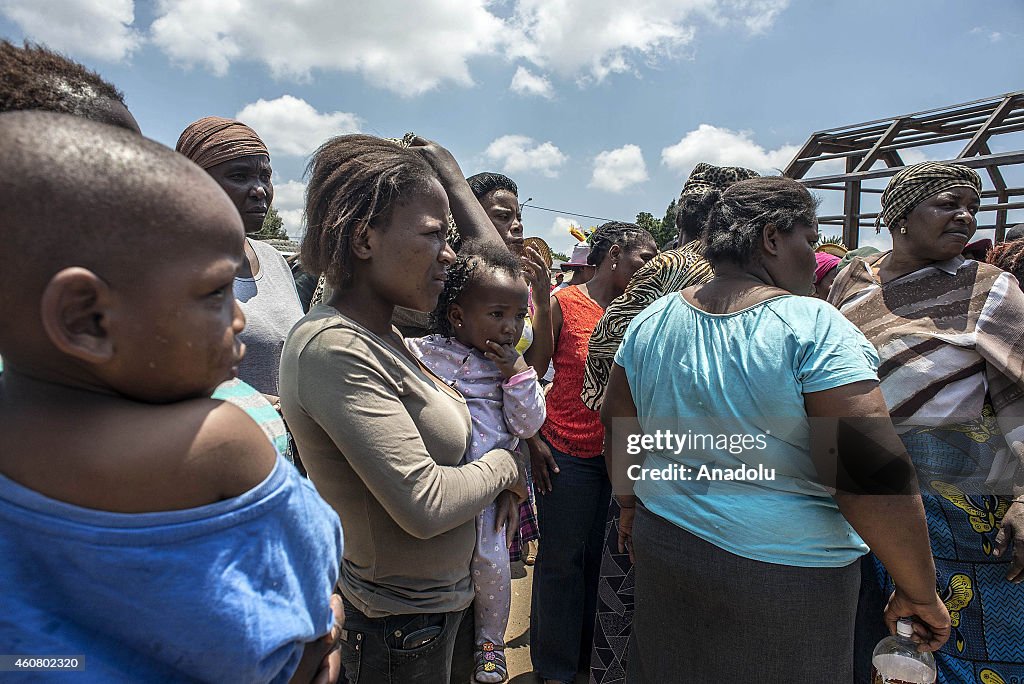 Victims of fire in Slovoville