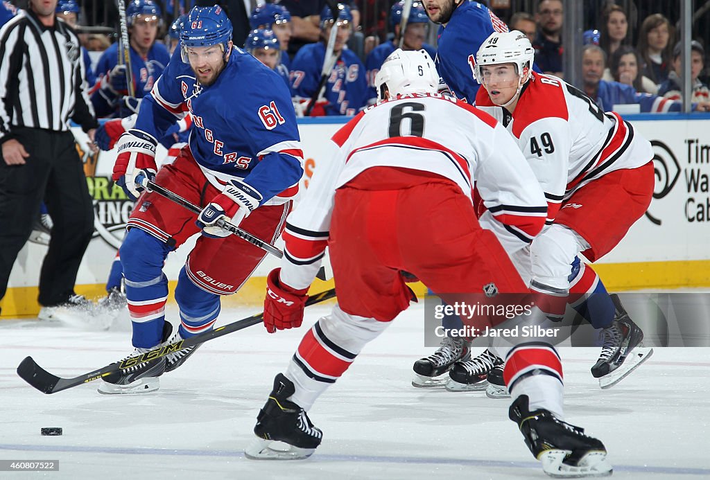 Carolina Hurricanes v New York Rangers