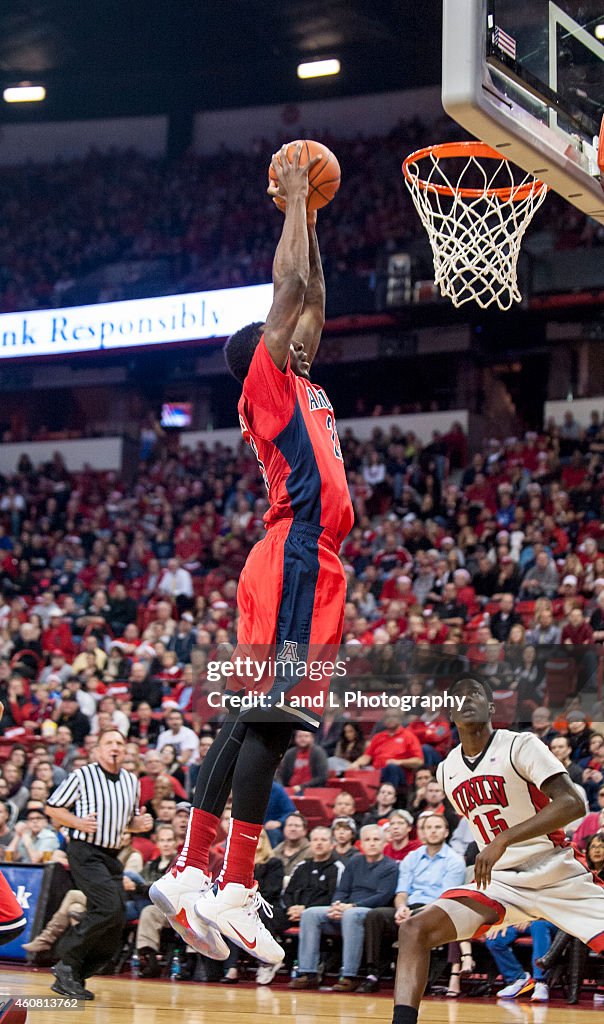 Arizona v UNLV