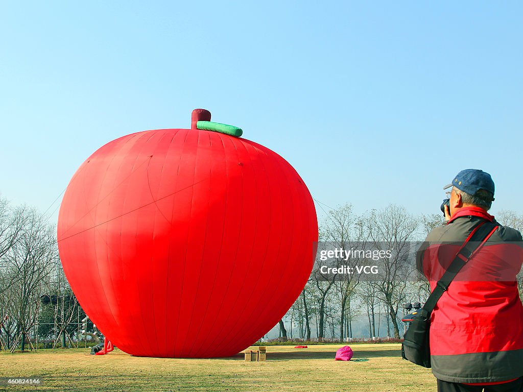 World Biggest Inflatable Apple Shows In Nanjing