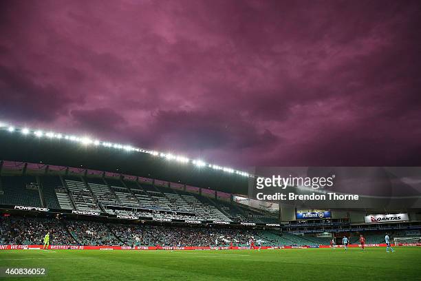 General view of play during the round 13 A-League match between Sydney FC and Adelaide United at Allianz Stadium on December 26, 2014 in Sydney,...