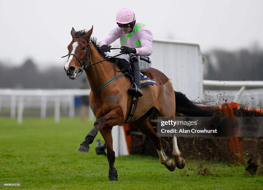 Kempton Races