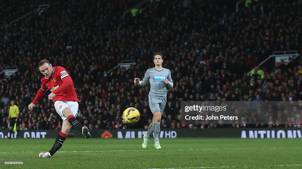 Manchester United v Newcastle United - Premier League