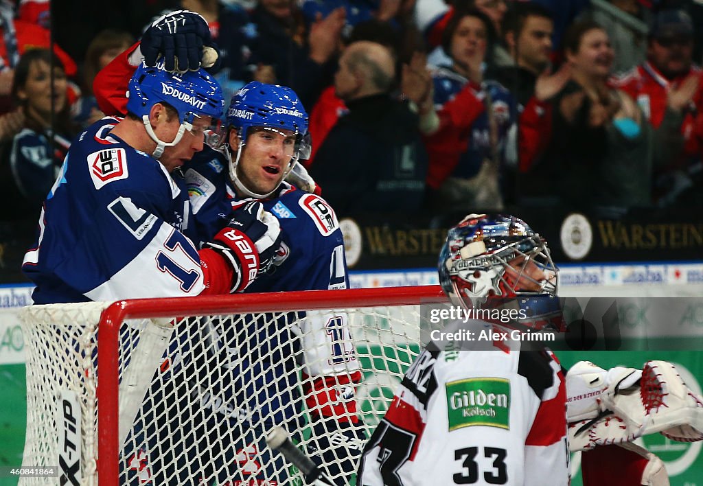 Adler Mannheim v Koelner Haie - DEL