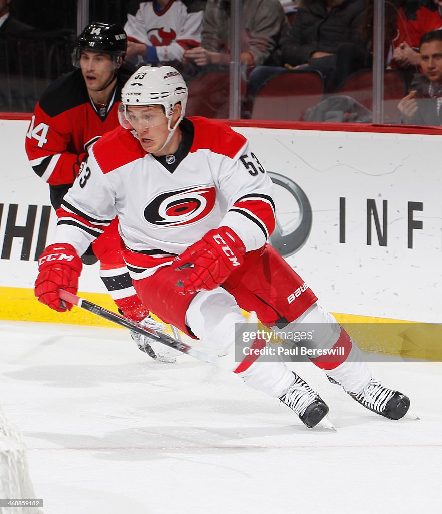 Carolina Hurricanes v New Jersey Devils