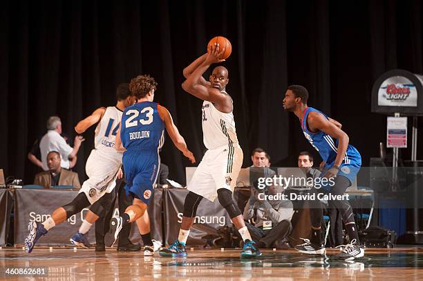 Bryan Davis of the Reno Bighorns controls the ball against the Delaware 87ers during the 2014 NBA D-League Showcase presented by Samsung Galaxy on...