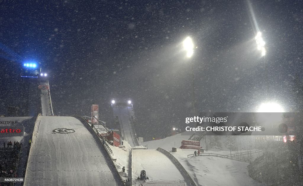 SKI-JUMP-FOUR HILLS