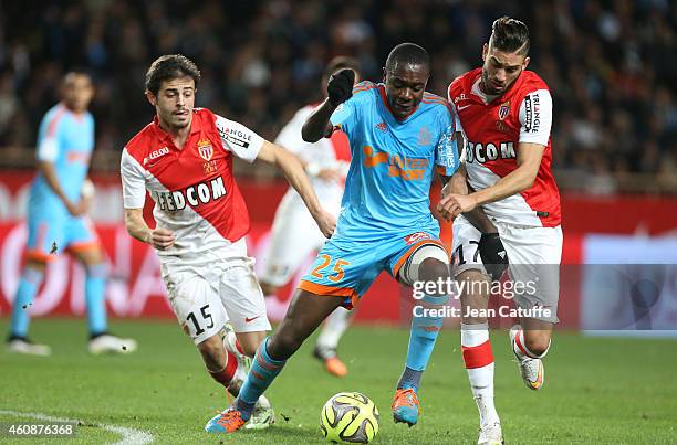 Giannelli Imbula of OM in action between Bernardo Silva and Yannick Ferreira Carrasco of Monaco during the French Ligue 1 match between AS Monaco FC...