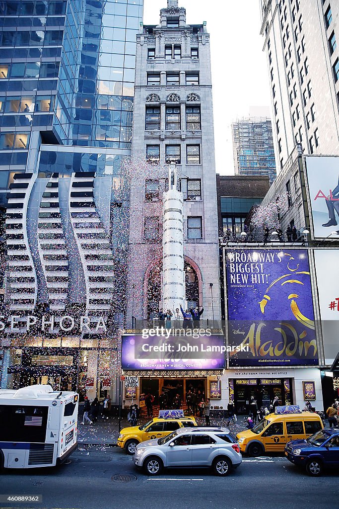 Times Square Prepares For 2015 - Confetti Test
