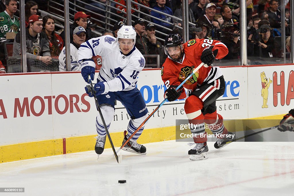 Toronto Maple Leafs v Chicago Blackhawks