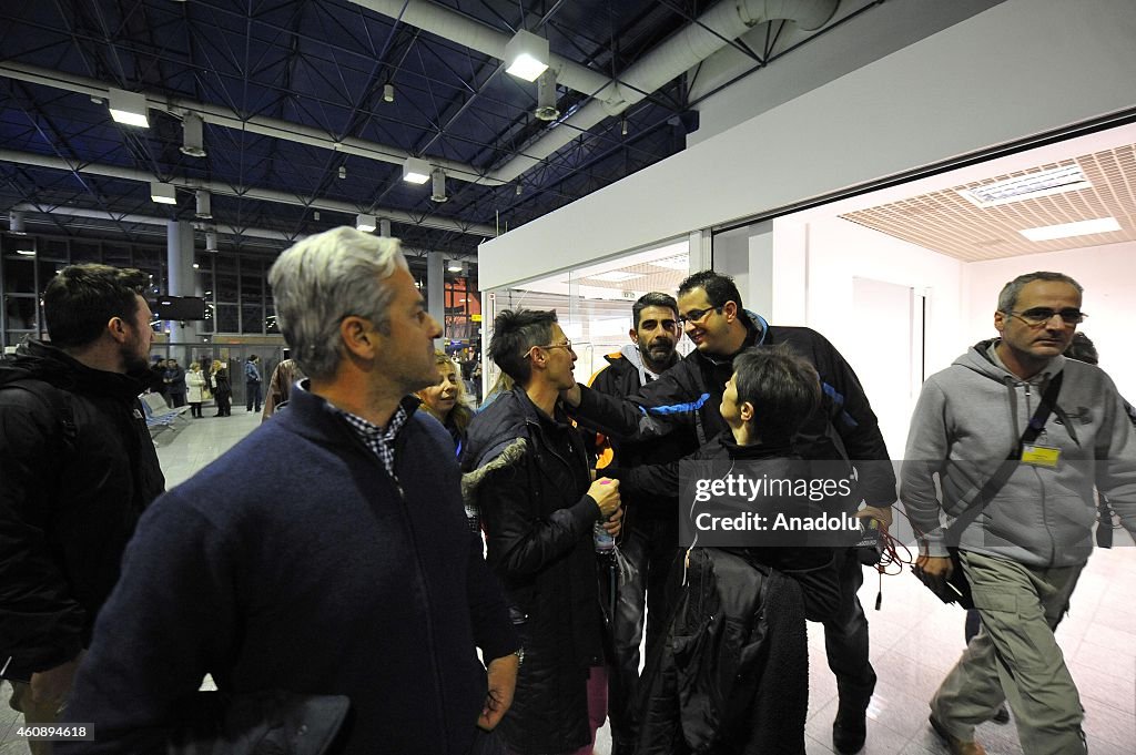 Survivors of Norman Atlantic arrive in Greek port of Igoumenitsa