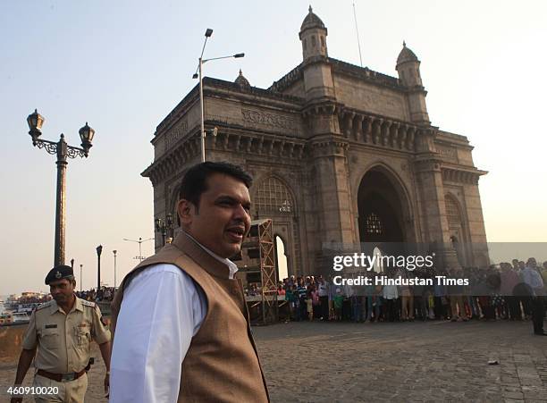 Devendra Maharashtra Chief Minister Devendra Fadnavis At Gateway Of India Photos ...