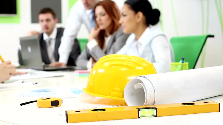 https://media.gettyimages.com/id/460910186/video/architects-at-work.jpg?b=1&s=640x640&k=20&c=ViFiEzE-e6xuSckro08rKr29JGqLnRN-JpI8LljmPBI=
