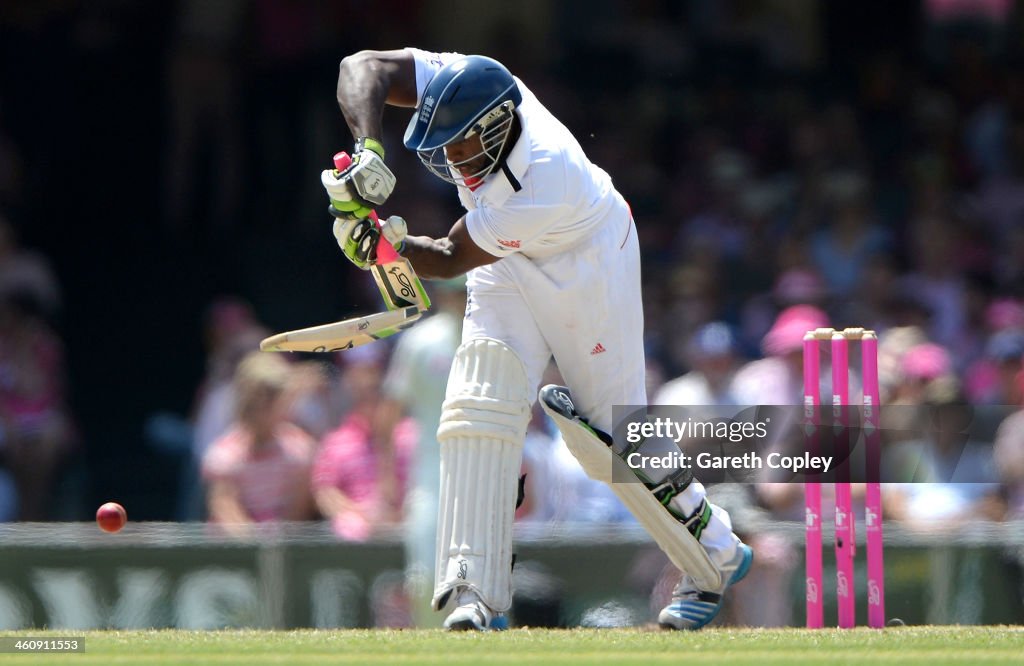 Australia v England - Fifth Test: Day 3