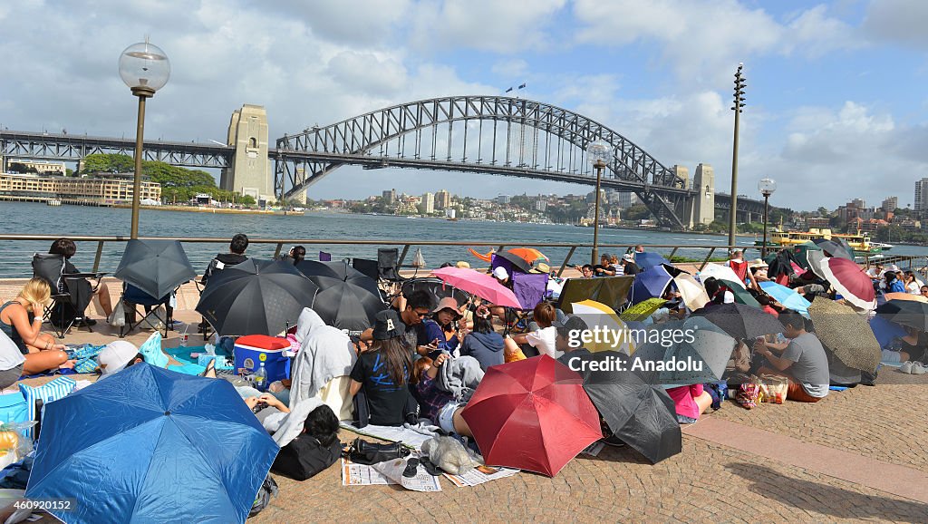 Preparations for New Year celebration in Sydney