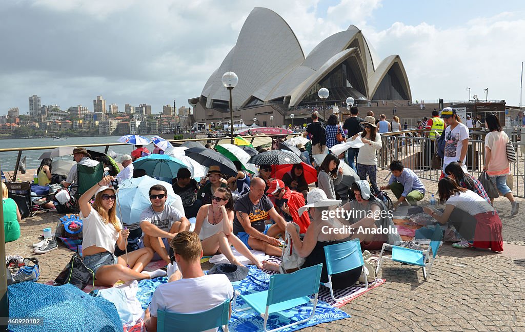 Preparations for New Year celebration in Sydney