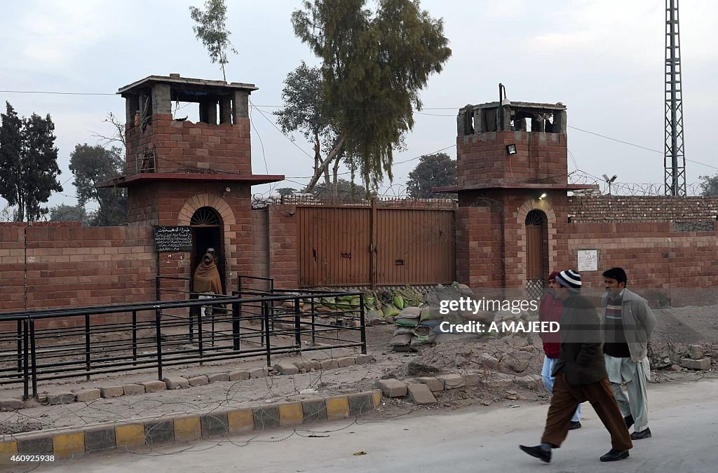 PAKISTAN-UNREST-COURT-EXECUTIONS