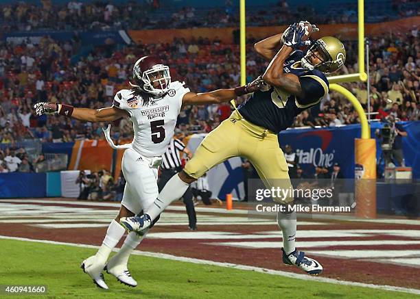 Touchdown Ga Tech Georgia Tech Photos and Premium High Res Pictures - Getty Images