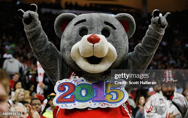 Cluth Houston Rockets Clutch (Mascot) Photos and Premium High Res Pictures - Getty Images