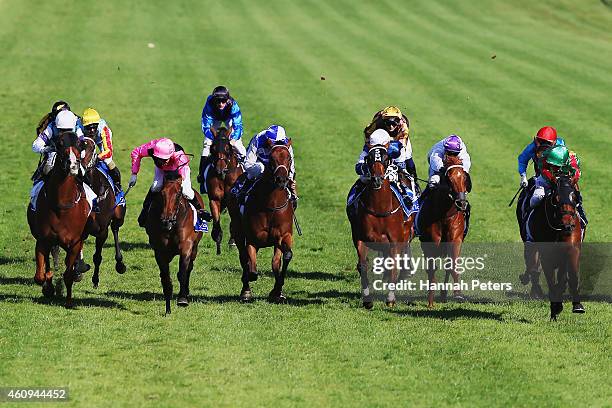 Railway Racing 48 The Railway Stakes Race Stock Photos, High-Res Pictures, and Images ...