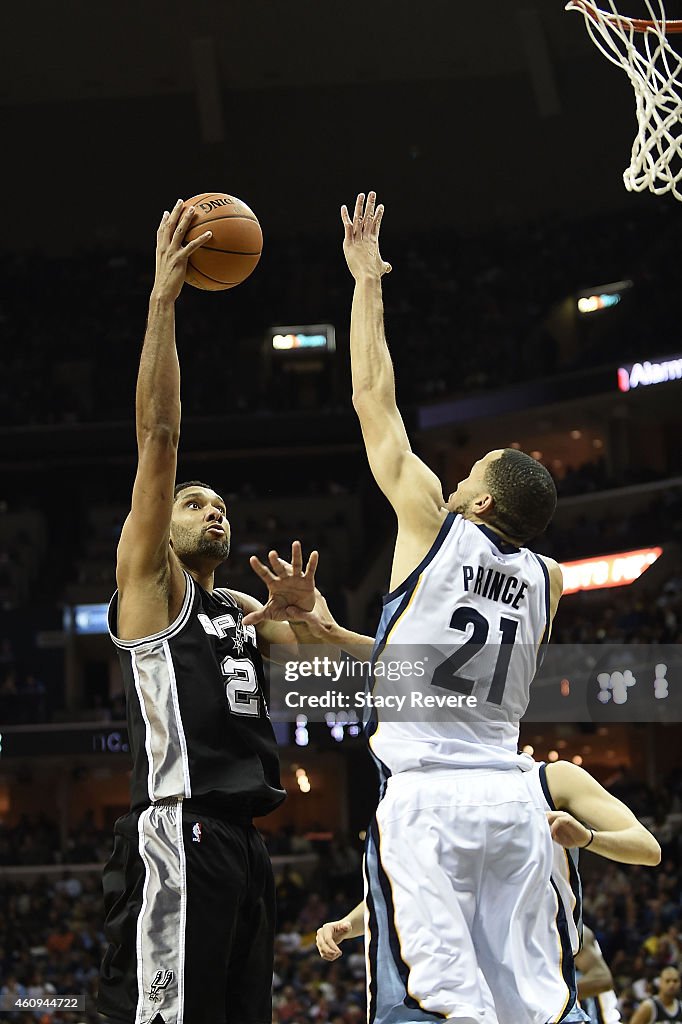 San Antonio Spurs v Memphis Grizzlies