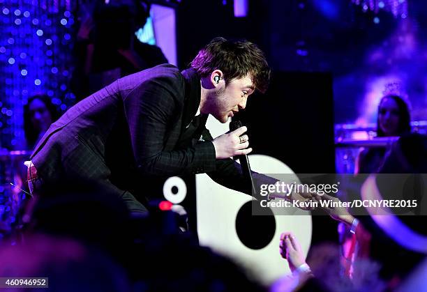 Jake Roche Singer 13 Jake Clark Singer Stock Photos, High-Res Pictures, and Images ...