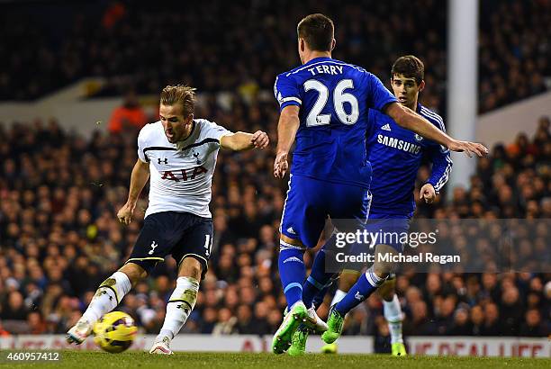 Harry Kane of Spurs scores his team's first goal during the Barclays Premier League match between Tottenham Hotspur and Chelsea at White Hart Lane on...